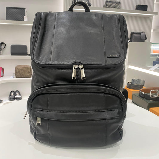 LEATHER BLACK BACKPACK