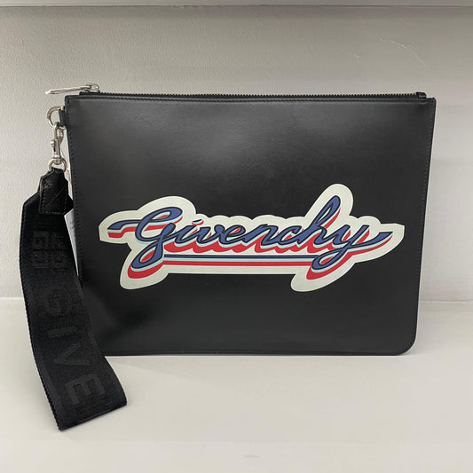 GYC BLACK LOGO CLUTCH