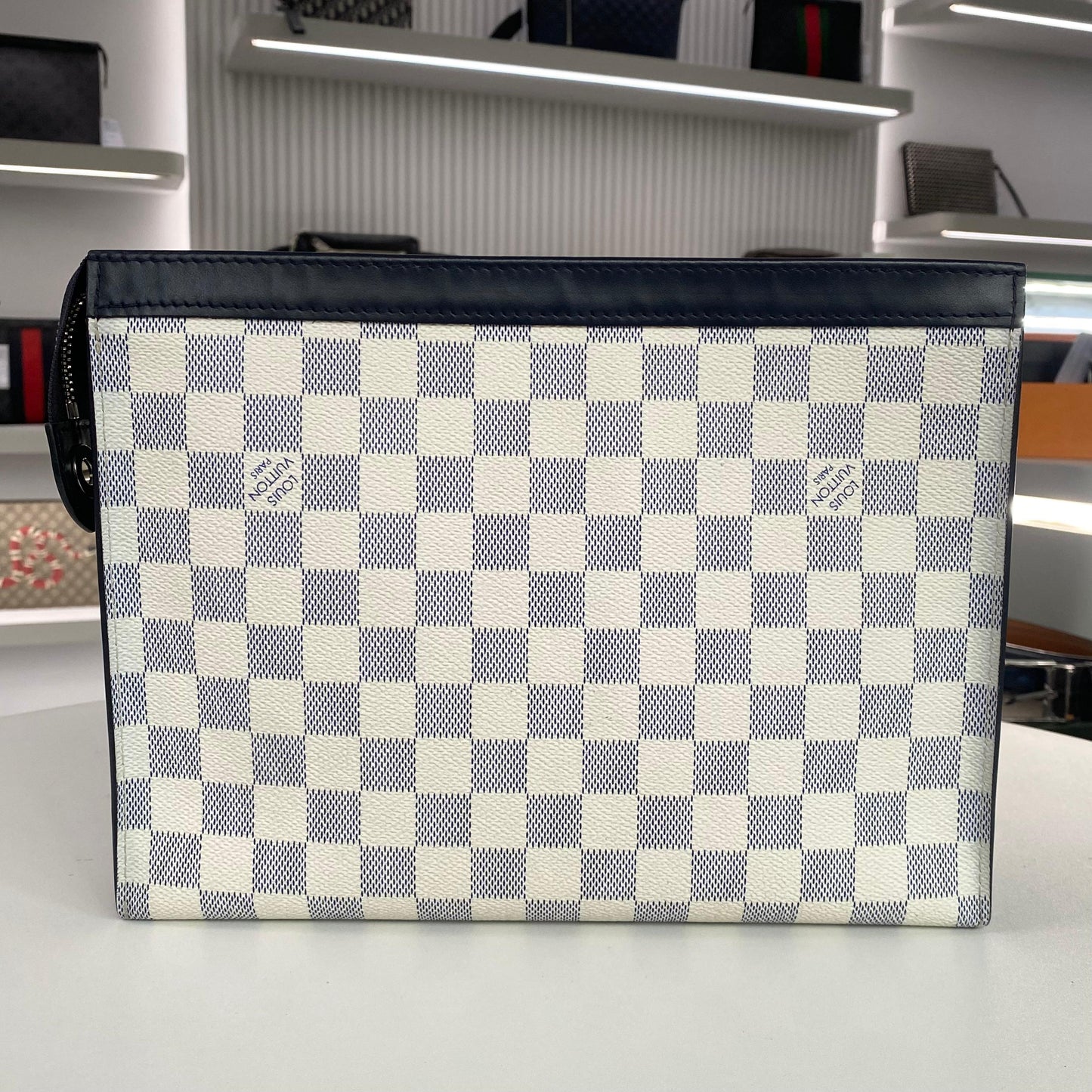 DAMIER WHITE CLUTCH